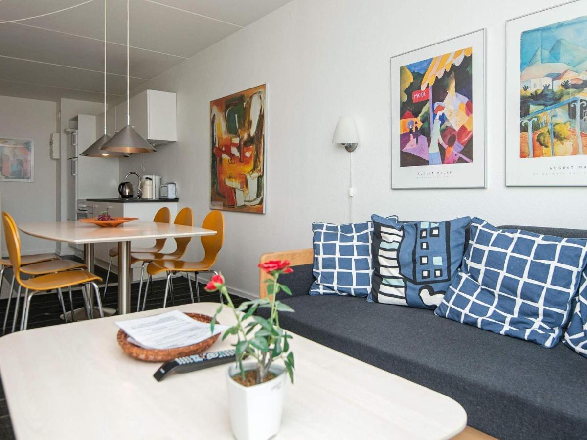 6 Person Holiday Home On A Holiday Park In Hejls Esterno foto